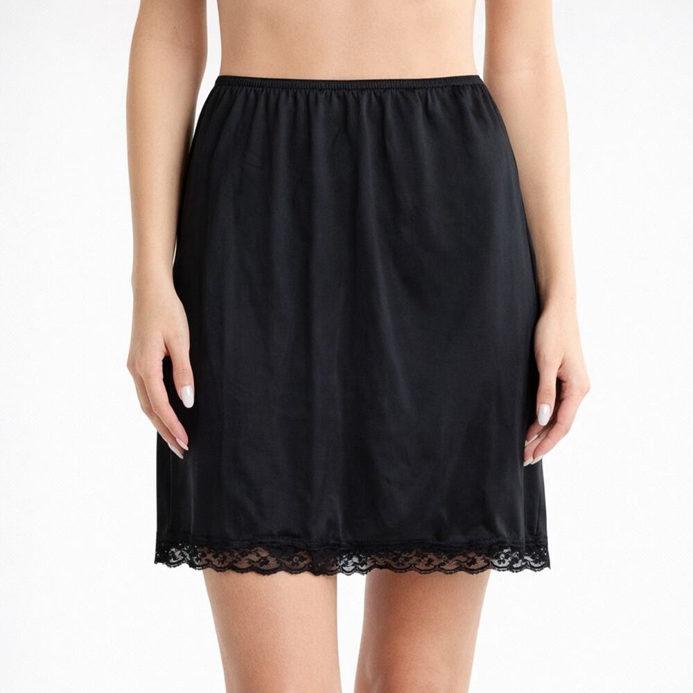 Vintage 80’s Warner’s Black Half Slip Skirt Lace Hem Nylon Small USA RN16936